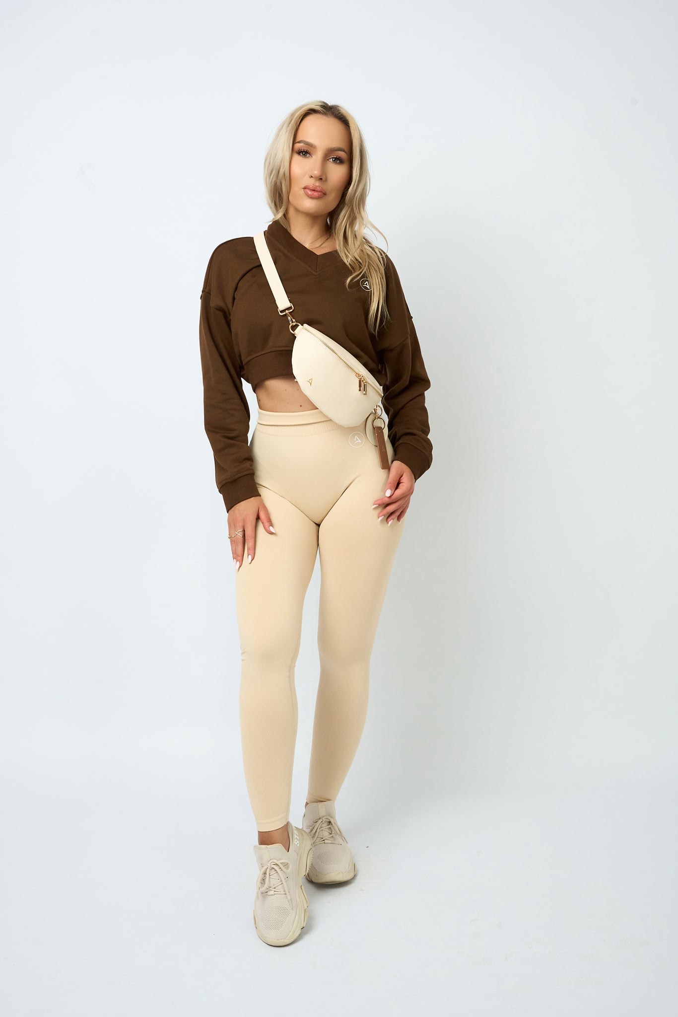 LUXE BELT Handbag Nude