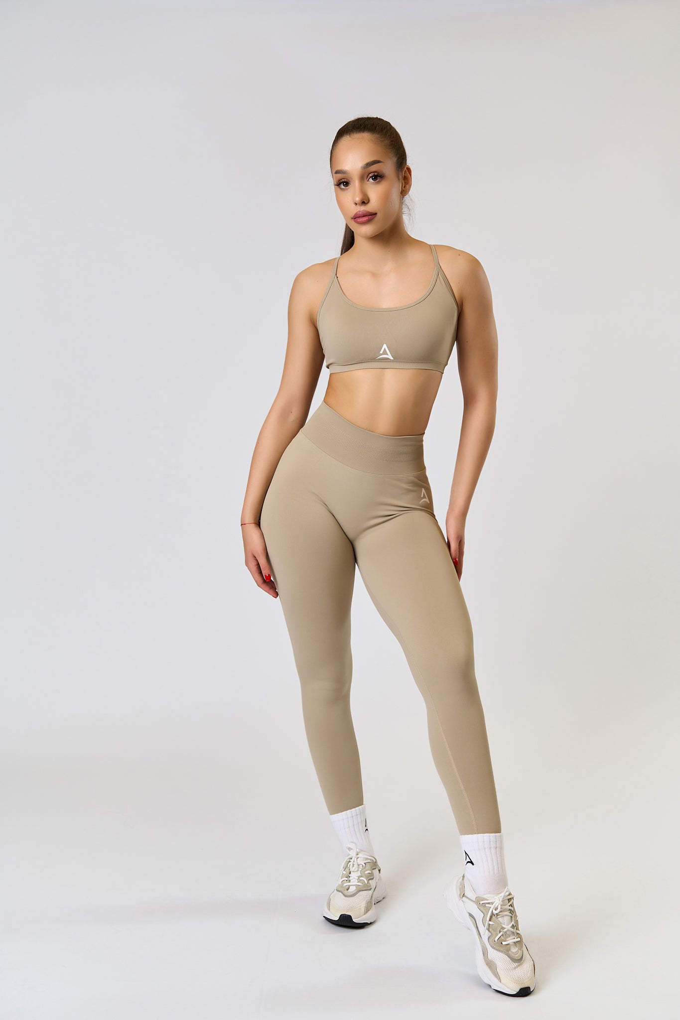 POWER GLOW Set Beige