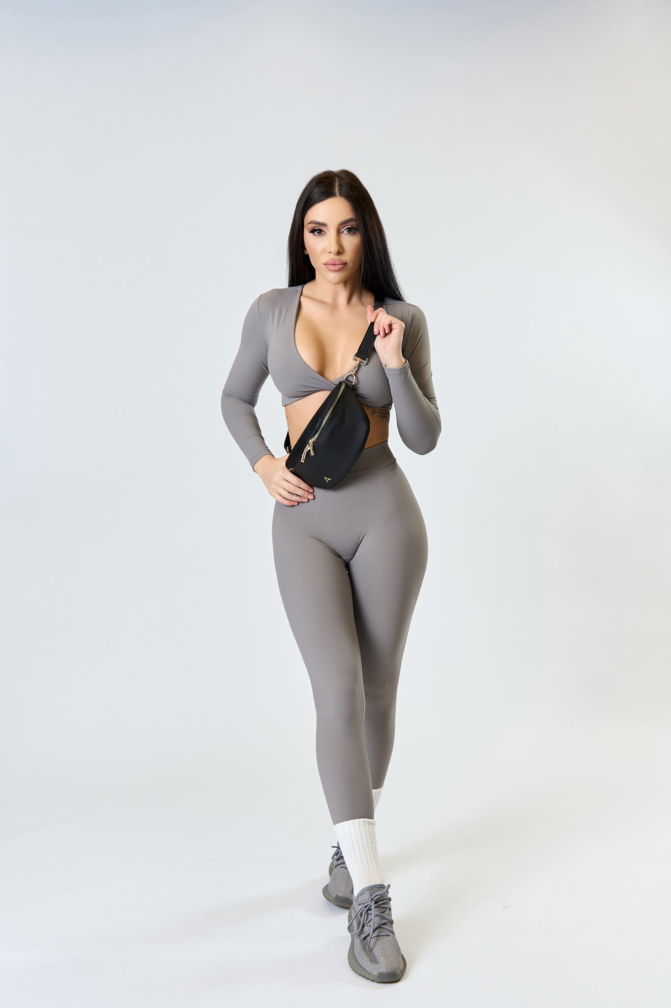 CROSSOVER GLAM Set Grey