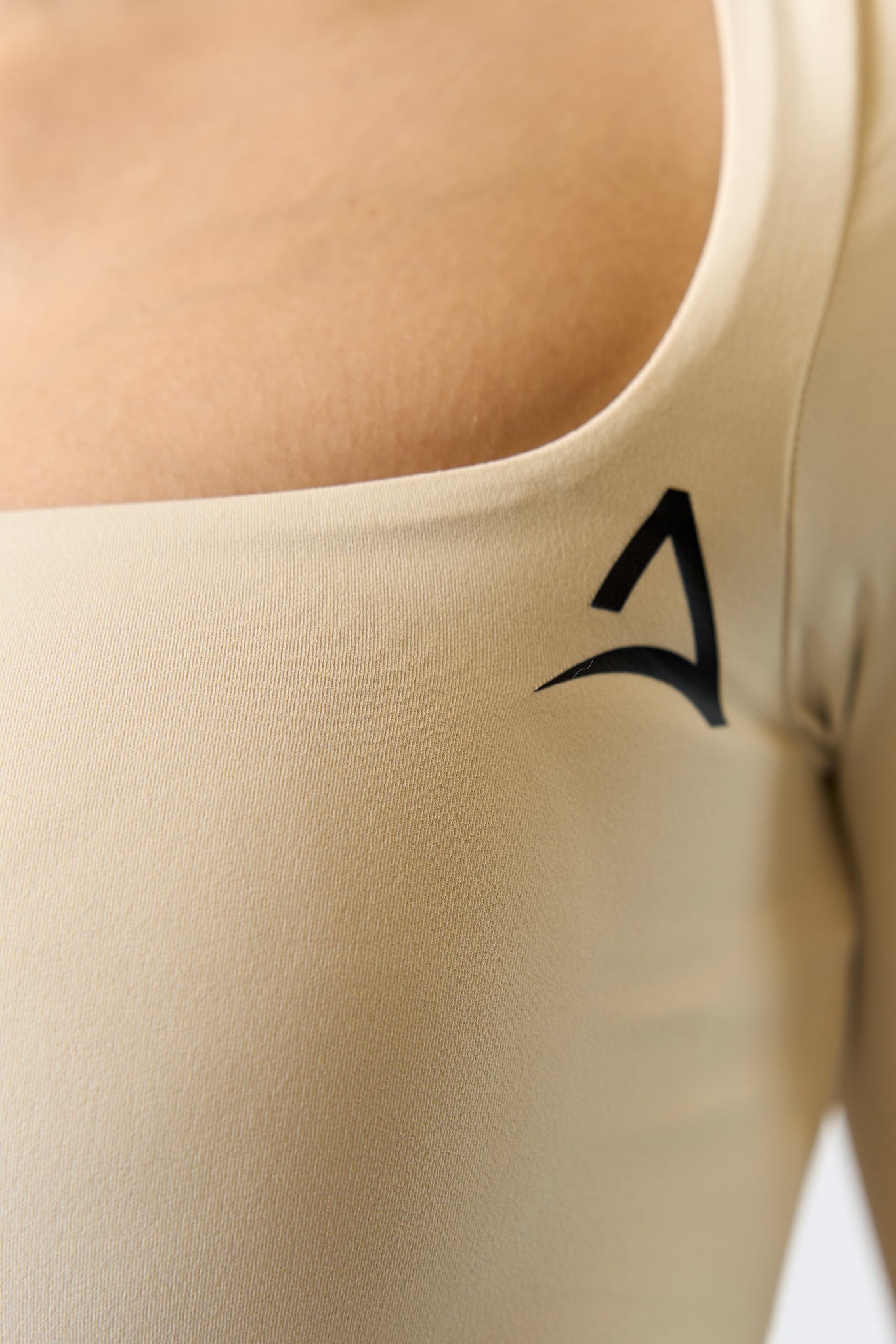 SOFT MOTION Nude Set