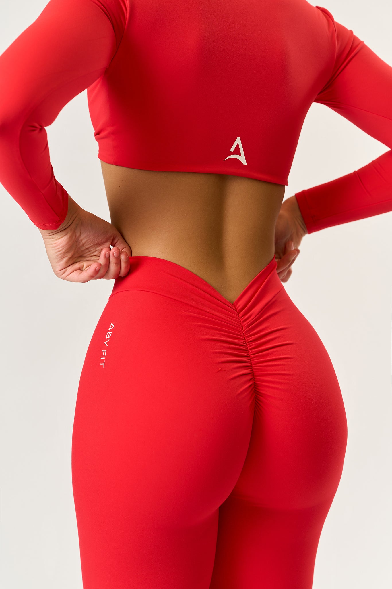 CROSSOVER GLAM Set Red