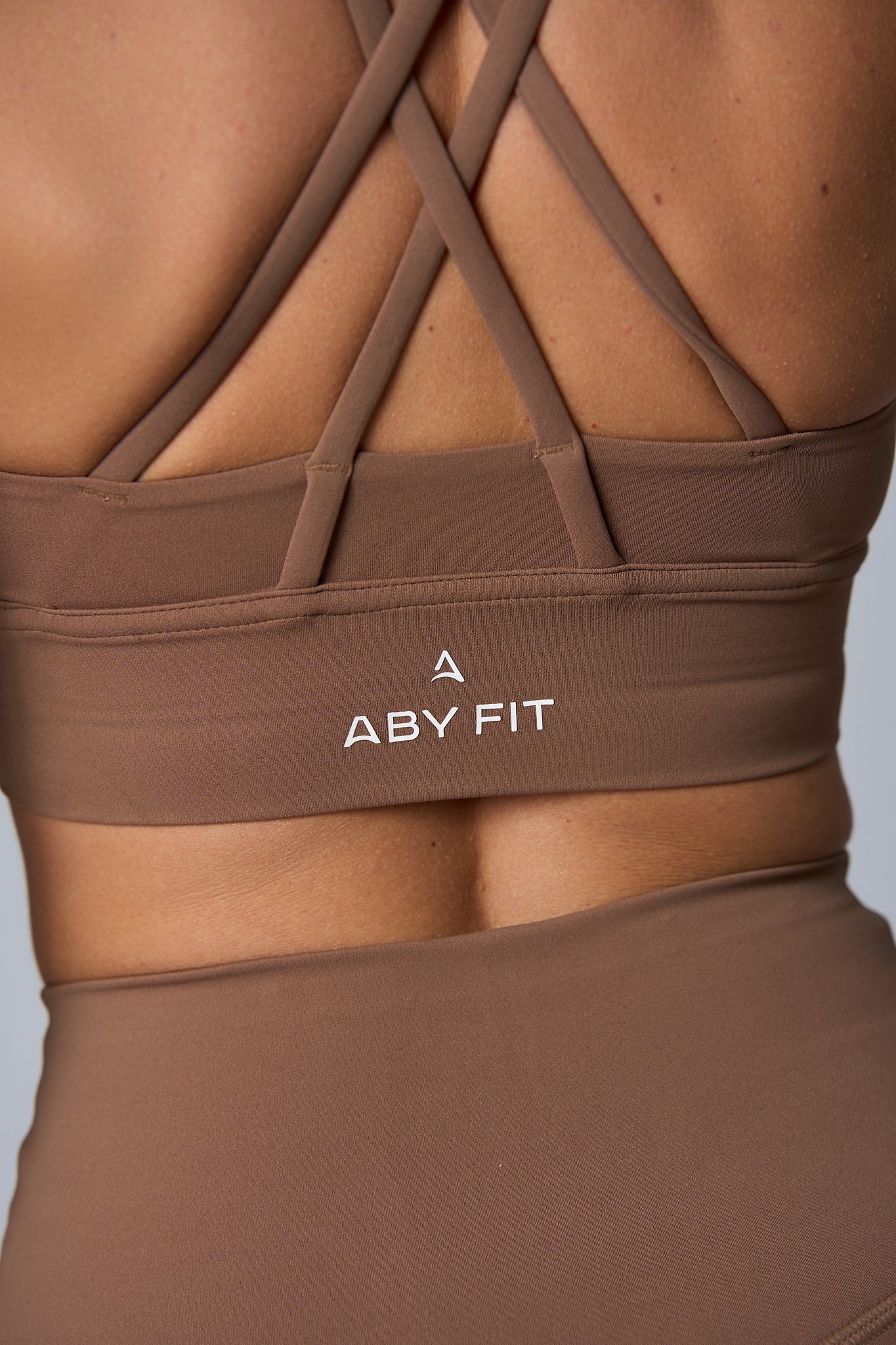 SOFT BY LUXURY Set Brown