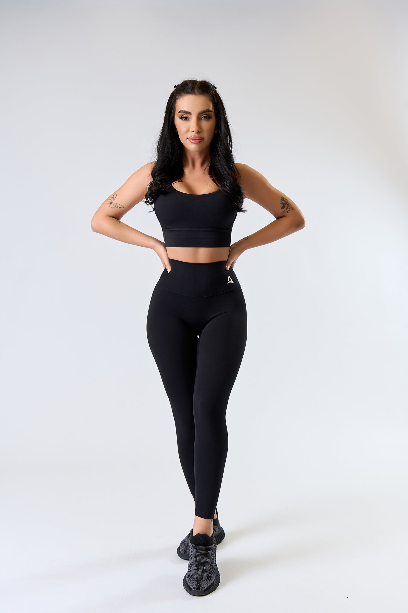 SOFT BY LUXURY Set Black