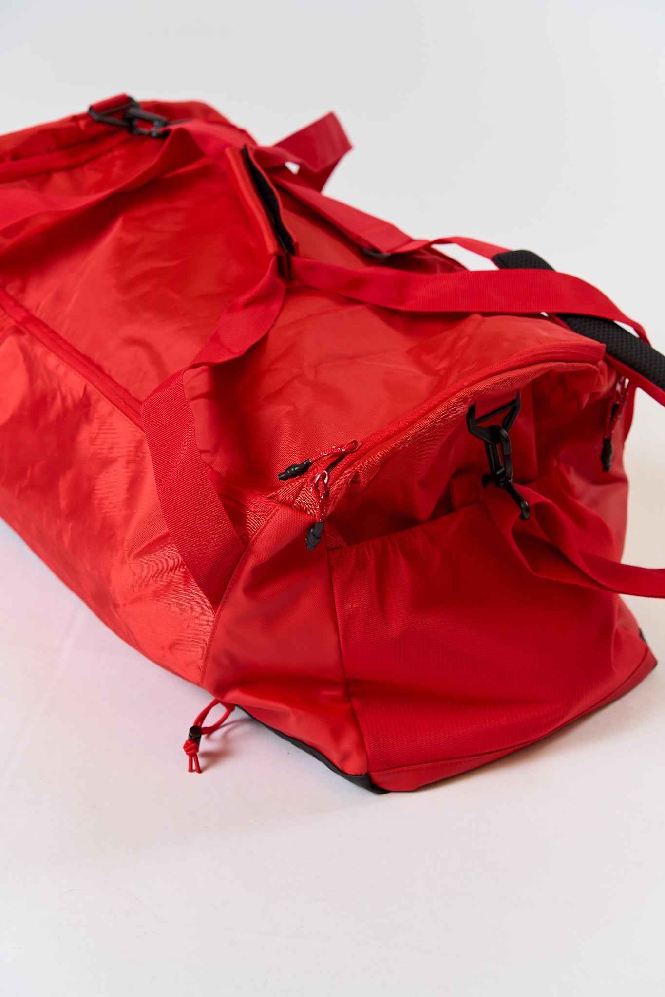 ACTIVE DESIGN Red Bag