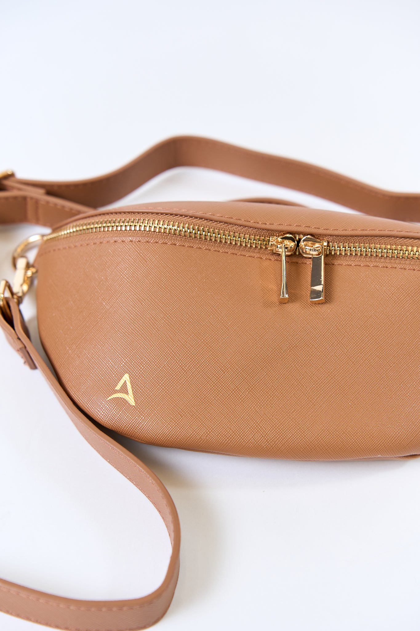 LUXE BELT handbag Brown