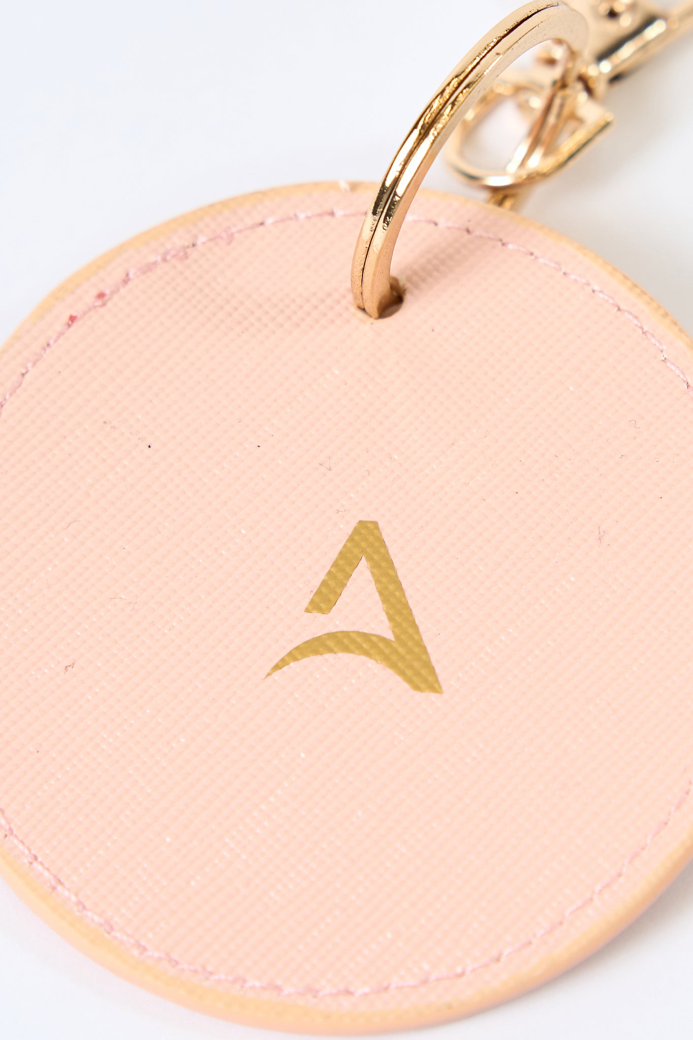 ROUND MATCH keychain Light pink