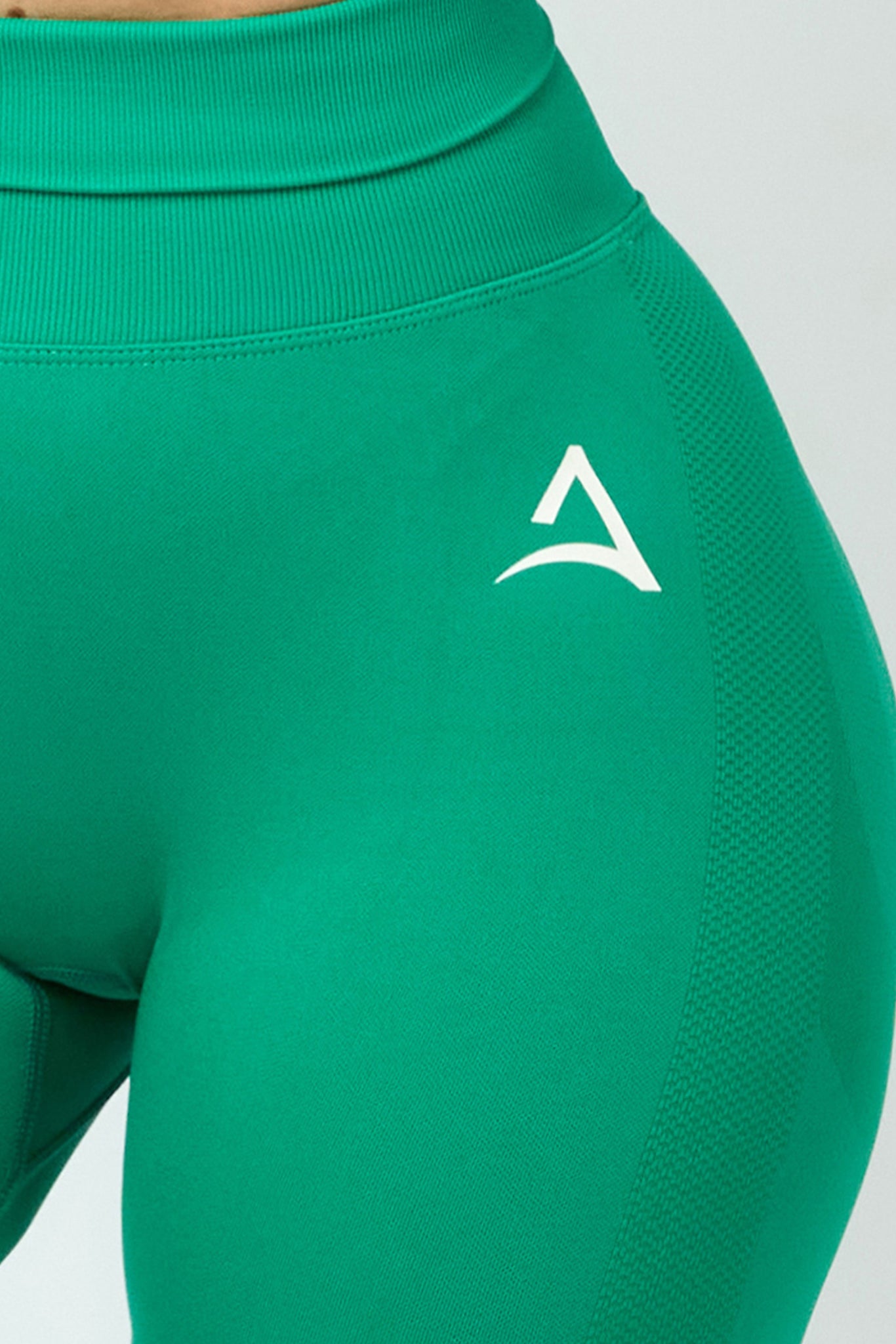 SEAMLESS SHORT Green Tights