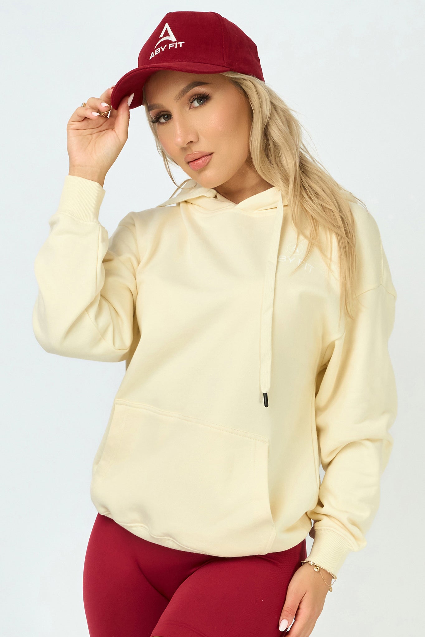 WHITE LOGO Cap Cherry