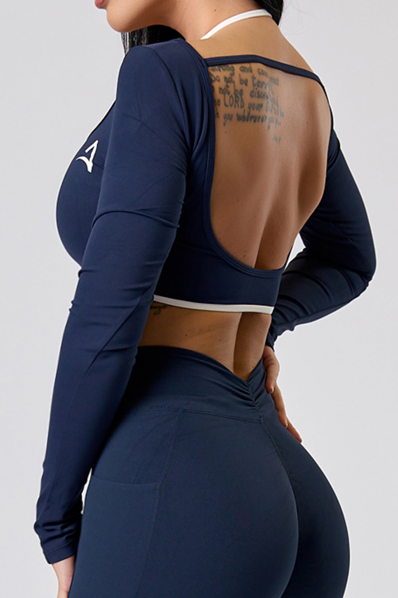 BOLD MOVE Set Navy blue