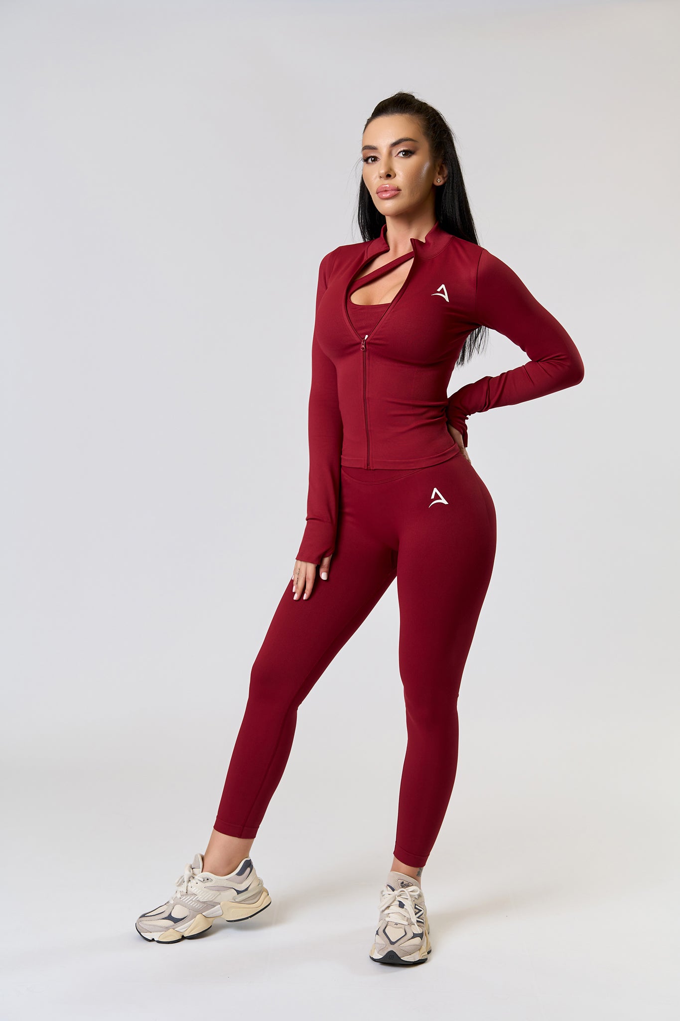SHAPE BOOST Jacket Cherry