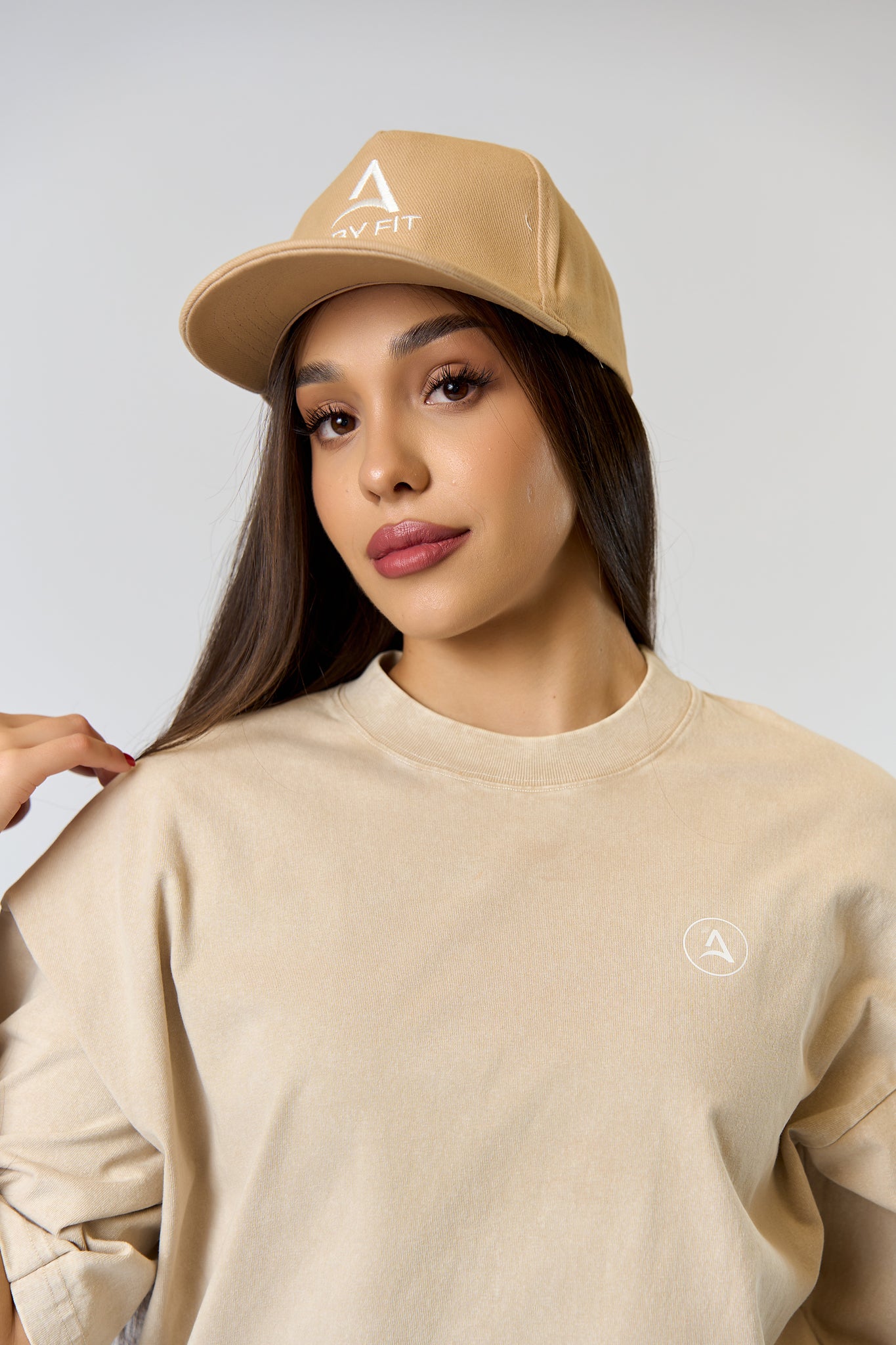 WHITE LOGO Beige cap