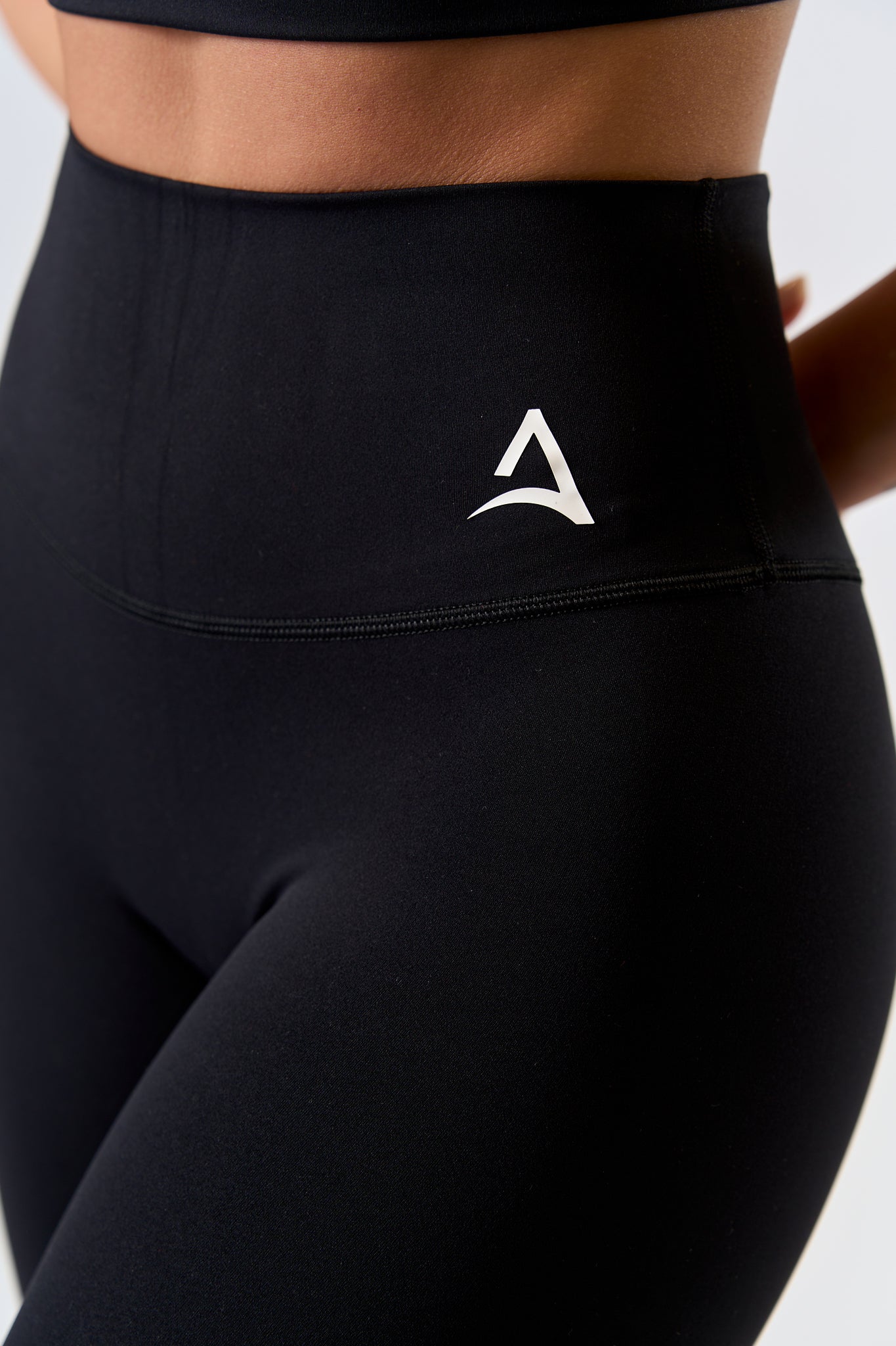 SOFT BY LUXURY Tights Black White Logo