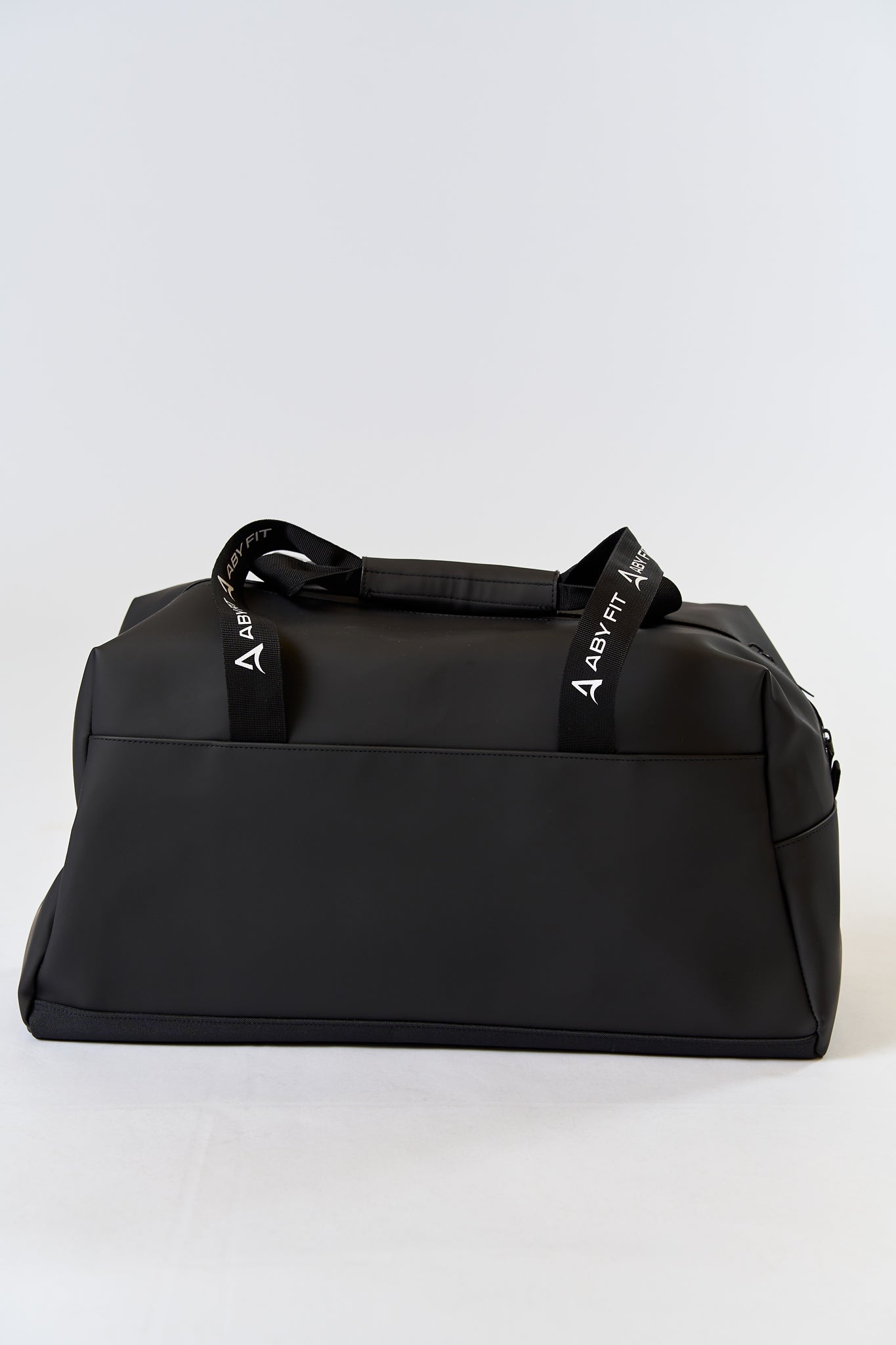 MATTE MOVE Bag Black