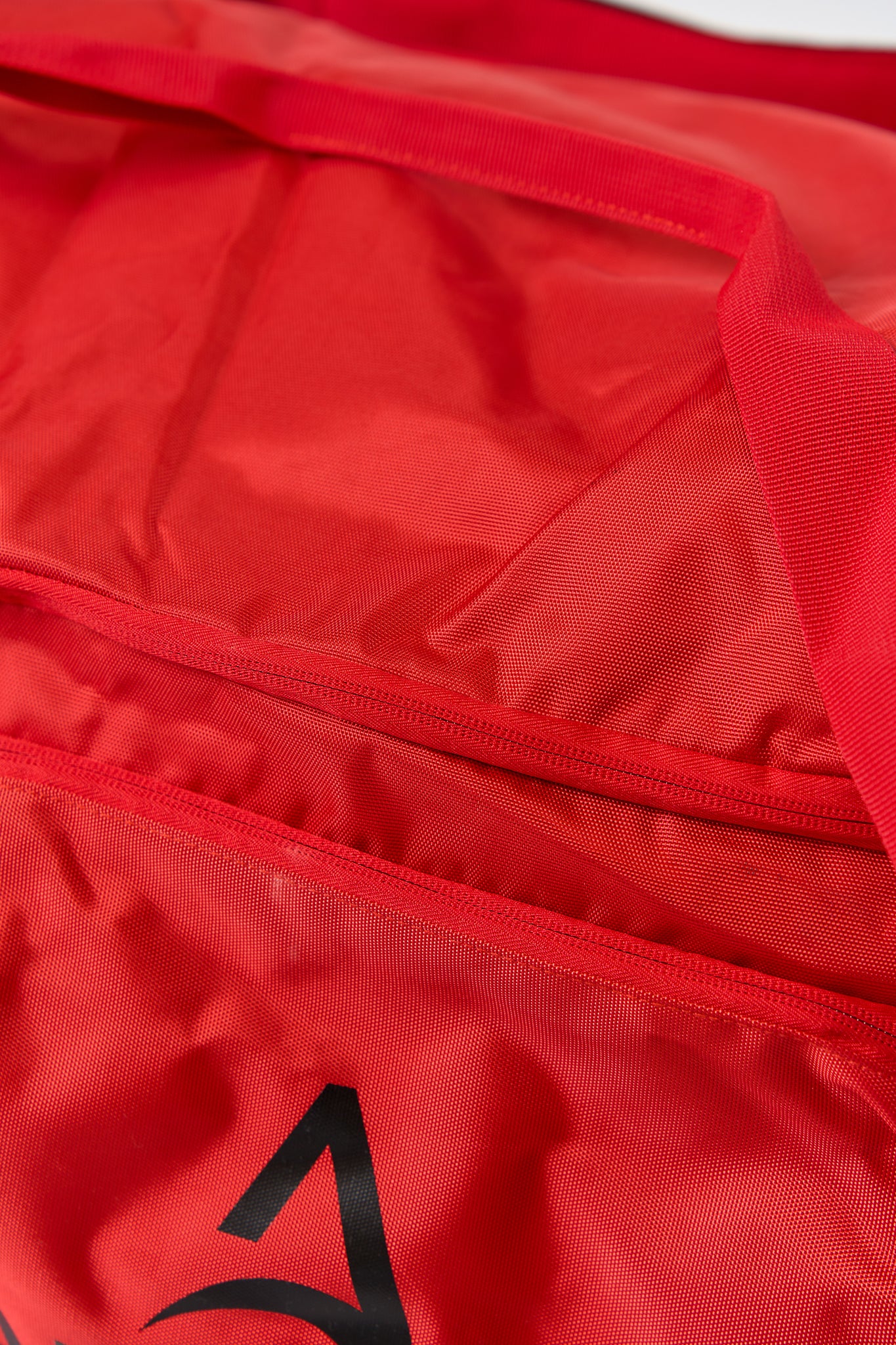ACTIVE DESIGN Red Bag