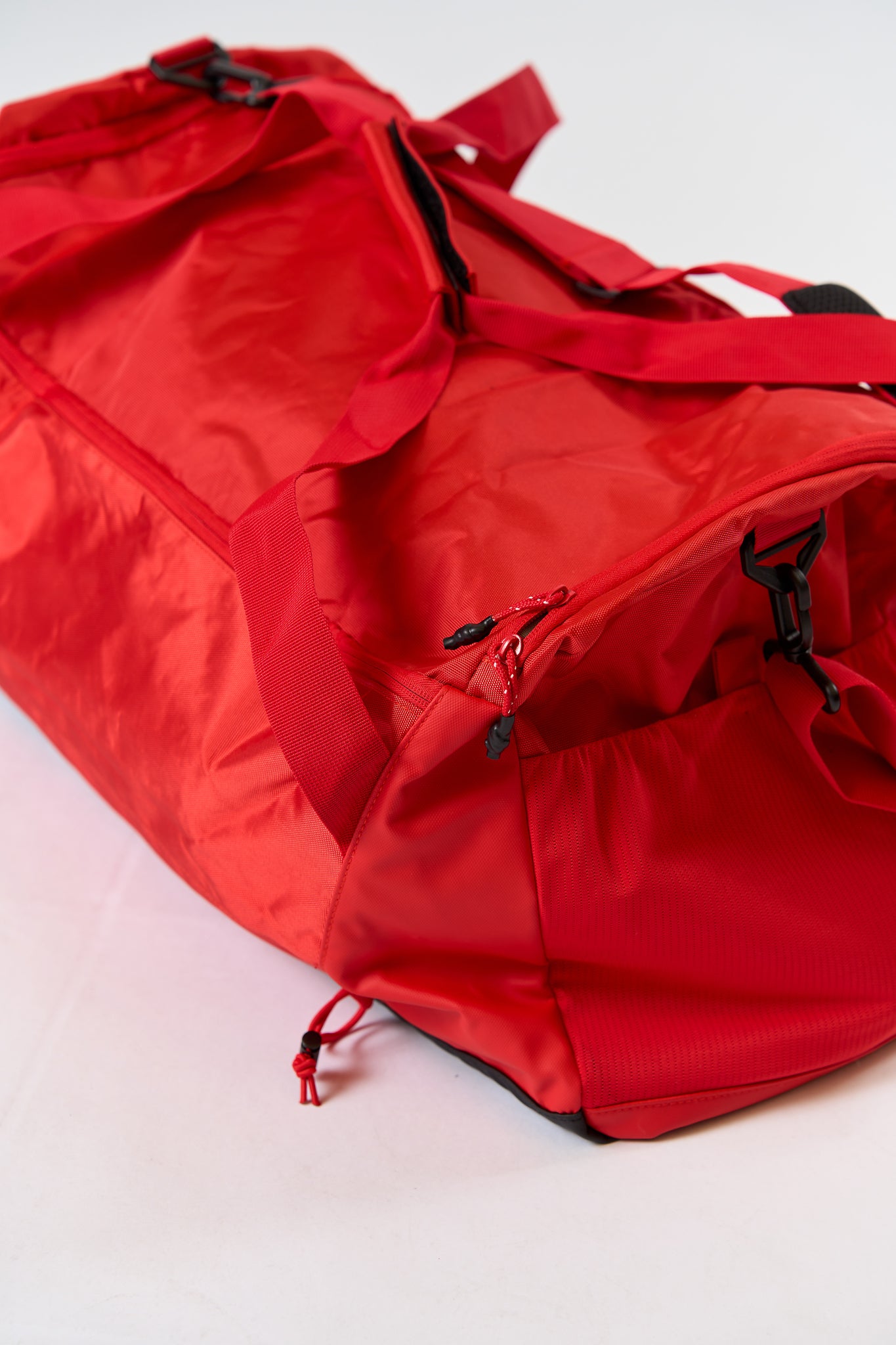 ACTIVE DESIGN Red Bag